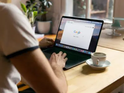 Choisir un bloqueur de publicités pour navigateur web